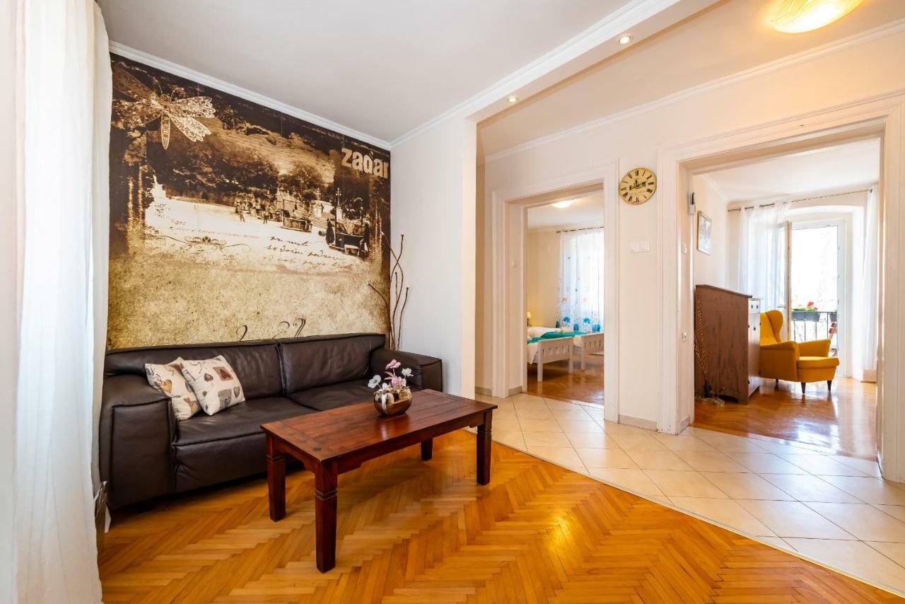 Caesar Apartment *